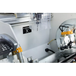 Yilmaz NCR 300 — 4x-осевой фрезерный станок с ЧПУ