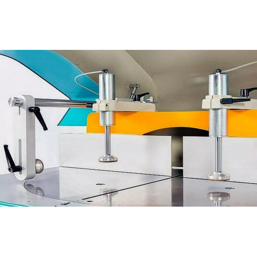 Yilmaz ACK 550 — Одноголовочная автоматическая пила с диском Ø550 мм с нижней подачей