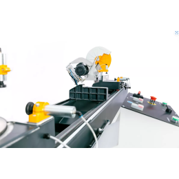 Yilmaz KD 402 S — Двухголовая маятниковая пила для резки пластикового пвх профиля