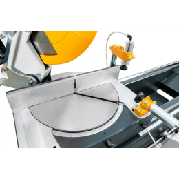 Yilmaz KD 402 S — Двухголовая маятниковая пила для резки пластикового пвх профиля