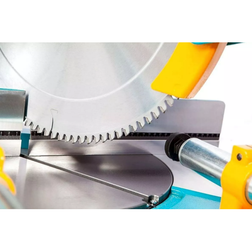 Yilmaz KD 400 PS — Пила с изменяемым углом резки, пневмоприжимами и системой охлаждения диска