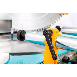 Yilmaz KD 400 PS — Пила с изменяемым углом резки, пневмоприжимами и системой охлаждения диска