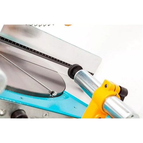 Yilmaz KD 400 PS — Пила с изменяемым углом резки, пневмоприжимами и системой охлаждения диска